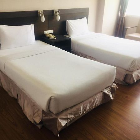 สินเกียรติ บุรี โฮเท็ล Hotel สตูล ภายนอก รูปภาพ